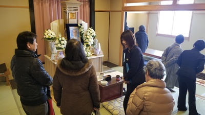 控室での祭壇展示もご見学いただきました