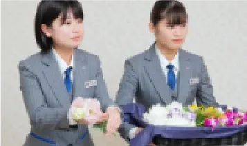 アシスタント 1名